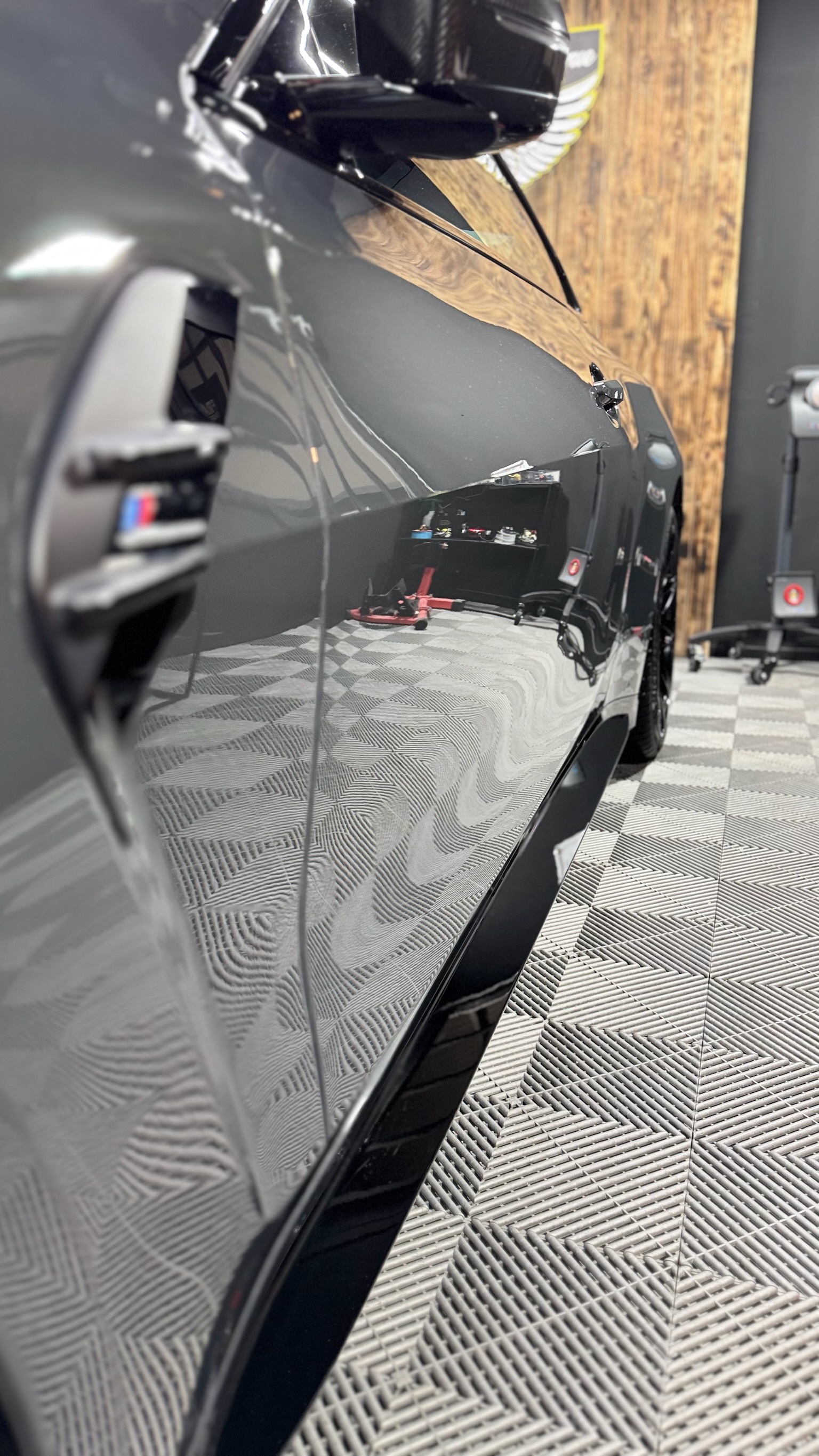 BMW M4 Competition - Detailing Complet - Polissage et Céramique - Paris & Alentours